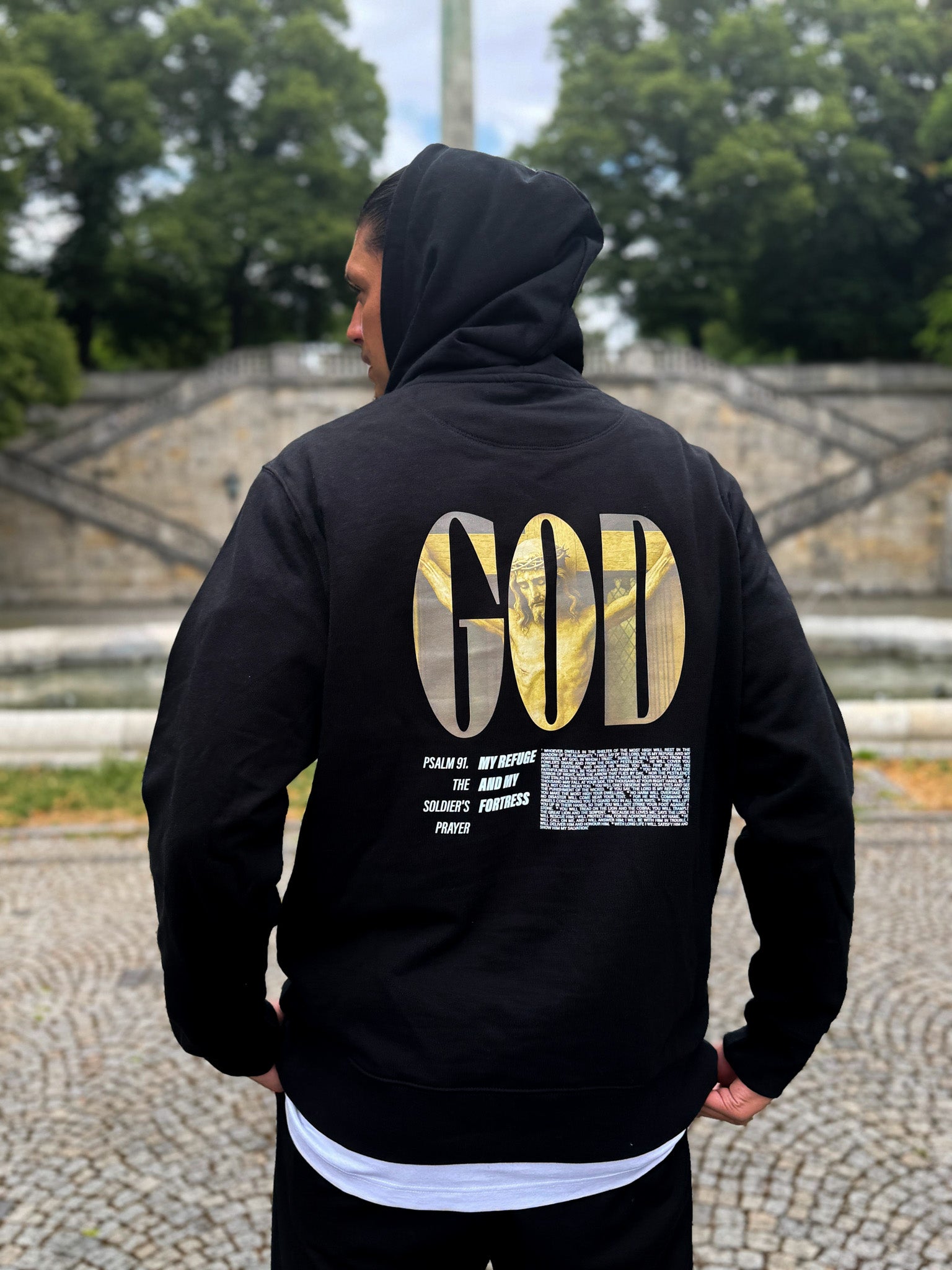 Hoodie "God my Refuge"