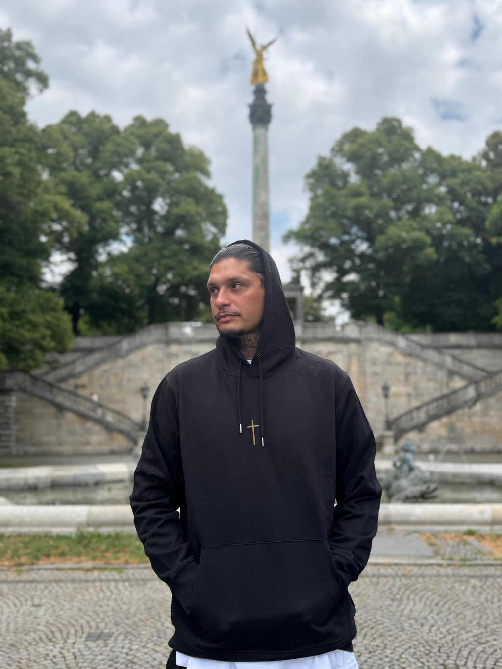Hoodie "God my Refuge"